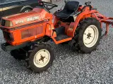 Kubota B-1-15 mini traktor - 2