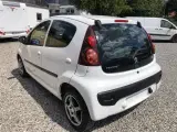 Peugeot 107 1,0 Active 68HK 5d - 5