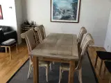 Spisebord egetræ incl. 4 spisebordsstole
