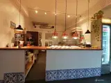 A cozy fully equiped and decorated food takeaway shop in the heart of Indre By - 2