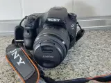 Sony a58 med 18-55 mm objektiv