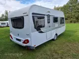 2016 - Knaus Südwind 460 EU   CAMPINGVOGN MED ENKELTSENGE MED LAMELUDTRÆK - 2