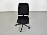 Sort interstuhl kontorstol med høj ryg - 5