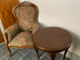 Bord med stol 