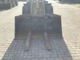 Yanmar V100 - 4