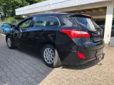 Hyundai i30 1,6 CRDi 110 Comfort Go! CW - 3