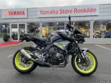 Yamaha MT-10 - 2