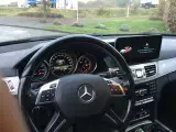 Mercedes E200 - 2