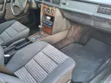 Mercedes 190 E 1,8 Sportline aut. - 3