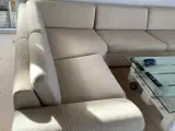 Stor u-sofa med chaiselong 