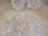 Glas fad og lysestager samlet 