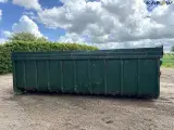 - - - Korn container - 4
