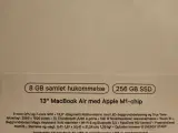 MacBook Air 13 M1/8/256 SSD