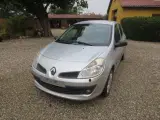 Renault Clio 1.5 DCi Nysynet .  - 2