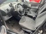 Toyota Aygo 1.0 Benzin - 4