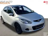 Mazda 2 1,3 Premium 86HK 5d - 2