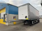 Link trailer.