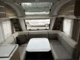 2018 - Adria Adora 522 UP   Prisen er inkl. klargøring, gastest, fugttest, syn og nummerplade. - 2