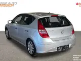 Hyundai i30 1,6 CRDI 90 ECO FL 90HK 5d - 4