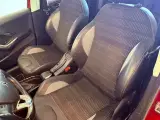 Peugeot 2008 1,2 e-THP 110 Selection Sky - 4