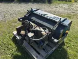 - - - Kost hydraulisk svingbar - 5