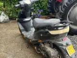 VGA scooter  - 2