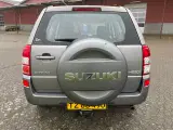 SUZUKI GRAND VITARA II 2,0 4x4. kun 72.000km - 5