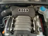 Audi A 4 ,3,0 cabriolet 2002  227000 km - 3