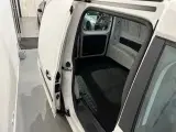 VW Caddy 1,6 TDi 75 BMT Van - 4