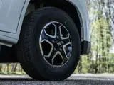 2025 - Knaus L!VE TI Wave 650 MF Platinium Selection   Del-integreret med plads til 4 - 5
