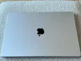 MacBook Pro M2 Pro 16” - 2