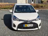 Toyota Yaris på papegøjeplader - 4