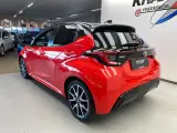 Toyota Yaris 1,5 Hybrid H3 Premier Edition e-CVT - 2