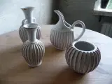 4 hvide vaser af mærke Eslem og Sehollef