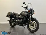 Triumph Bonneville T 120 - 3