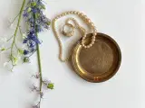Bronze, glasbakke m hjort