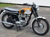 Triumph Bonneville T 120 Classic Bike - 3