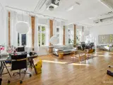 Lyse og højloftede kontorlokaler - 5