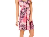  kjole m. pink leopardprint f. Lora Dora/str: M