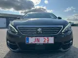 Peugeot 308 1,5 BlueHDi 130 Allure+ Sky SW - 2