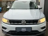 VW Tiguan 2,0 TDi 150 Comfortline DSG - 2