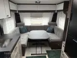 2025 - Polar Blueline 520 FD   Lækker luksus vintervogn med dobbeltseng, rundsiddegruppe fra Hinshøj Caravan - 4
