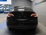 Tesla Model Y  Long Range AWD - 5