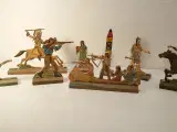 8stk gamle træfigurer på fod. 1950´erne