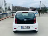 VW Up! - 4