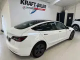 Tesla Model 3  Standard Range+ RWD - 3