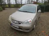 Suzuki Liana 1.6 i Stc. Synet M/træk. - 2