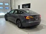 Tesla Model 3  Long Range AWD - 4