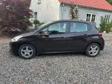Peugeot 208 1,4 e-HDi 68 Active ESG - 5