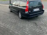 Volvo V70 2,4 140 Momentum aut. - 3